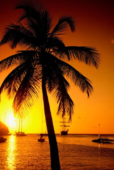 st lucia travel tips sunsets